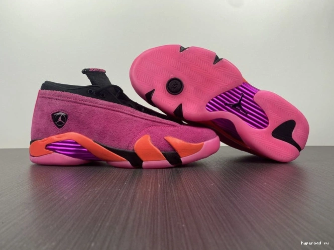 Retro Low DH4121-600 14 (W) Pink Jordan Shocking 0819